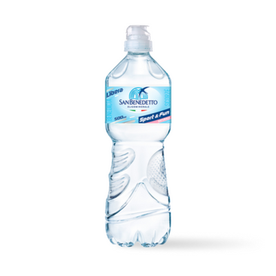 Acqua Minerale Naturale Oligominerale “San Benedetto Libera” • PET 50 cl